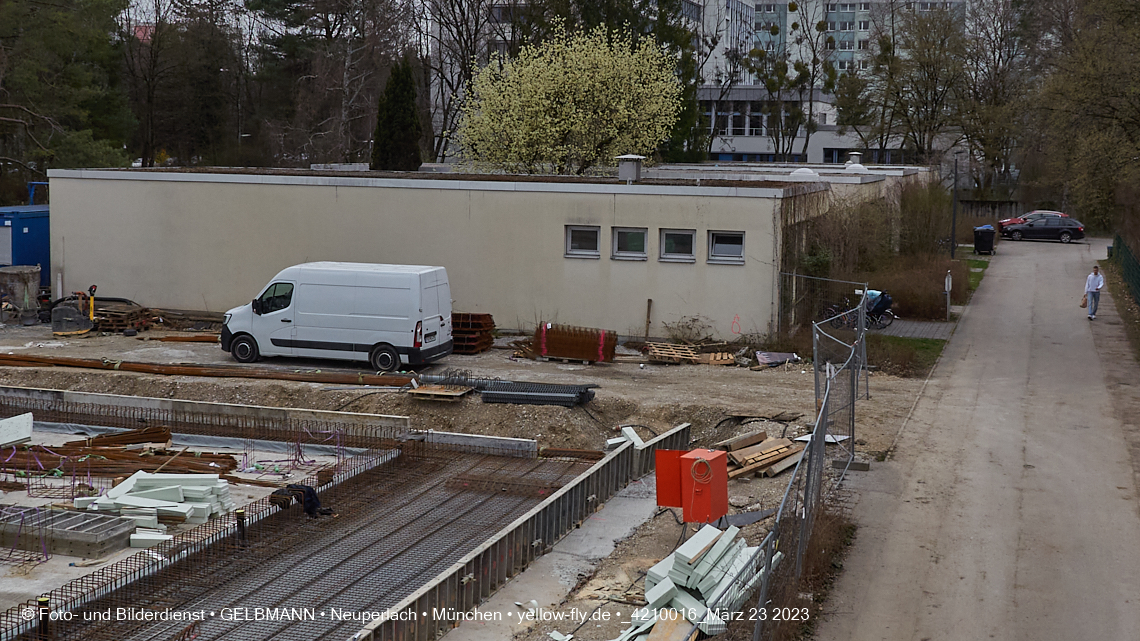 23.03.2023 - Baustelle am Haus für Kinder in Neuperlach